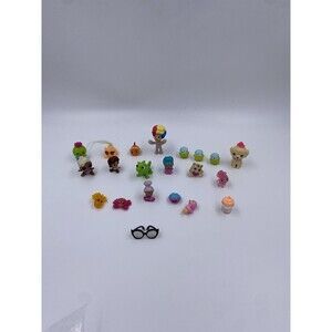 Lot of Mixed Mini Toy Figurines and Accessories Shimmer & Shine, Barbie, Disney